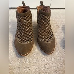 JEFFREY CAMPBELL cut out booties